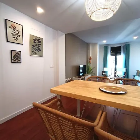 Expoholidays - Rueda Lopez Apartment *
